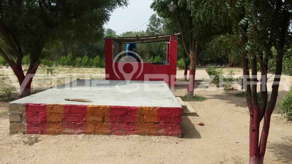 Farmhouse in Karachi