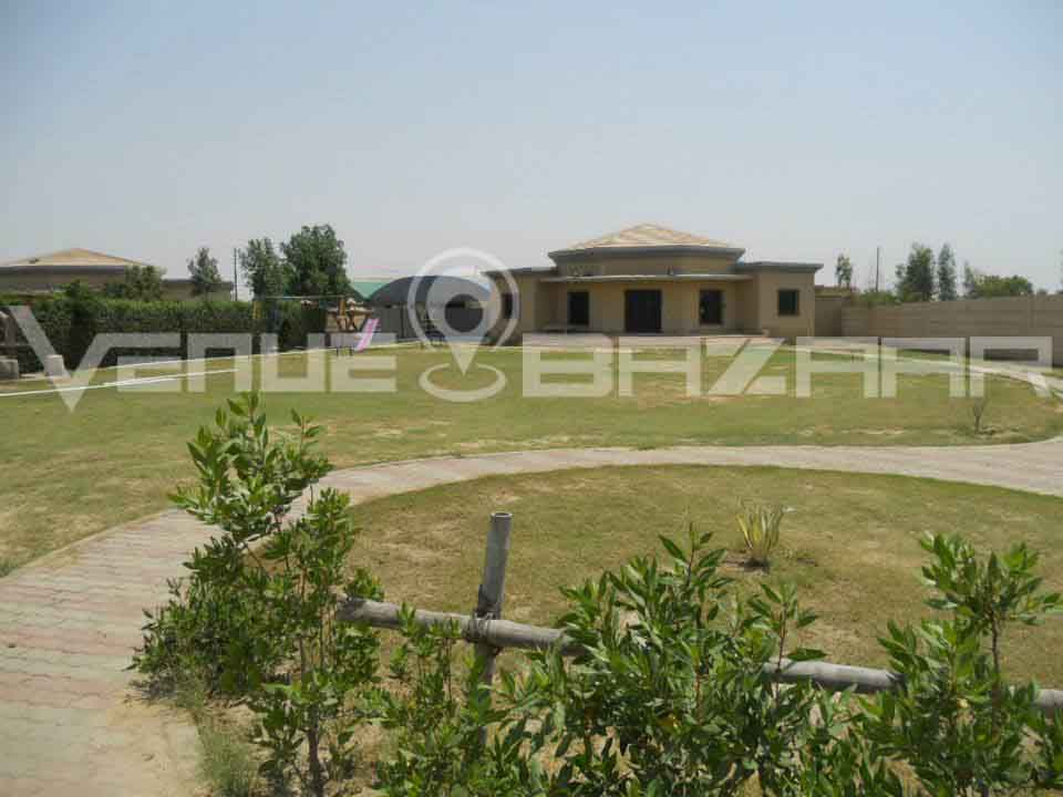 Farmhouse in Karachi