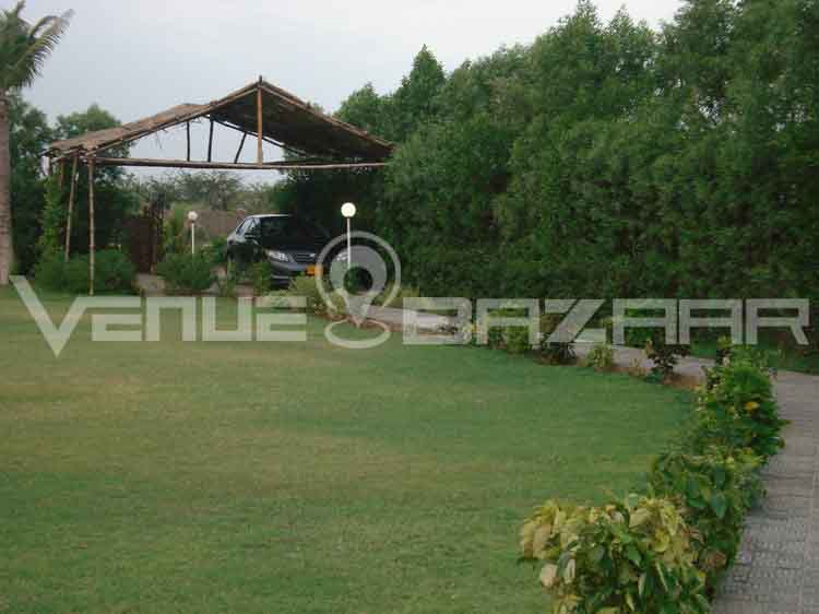 Farmhouse in Karachi